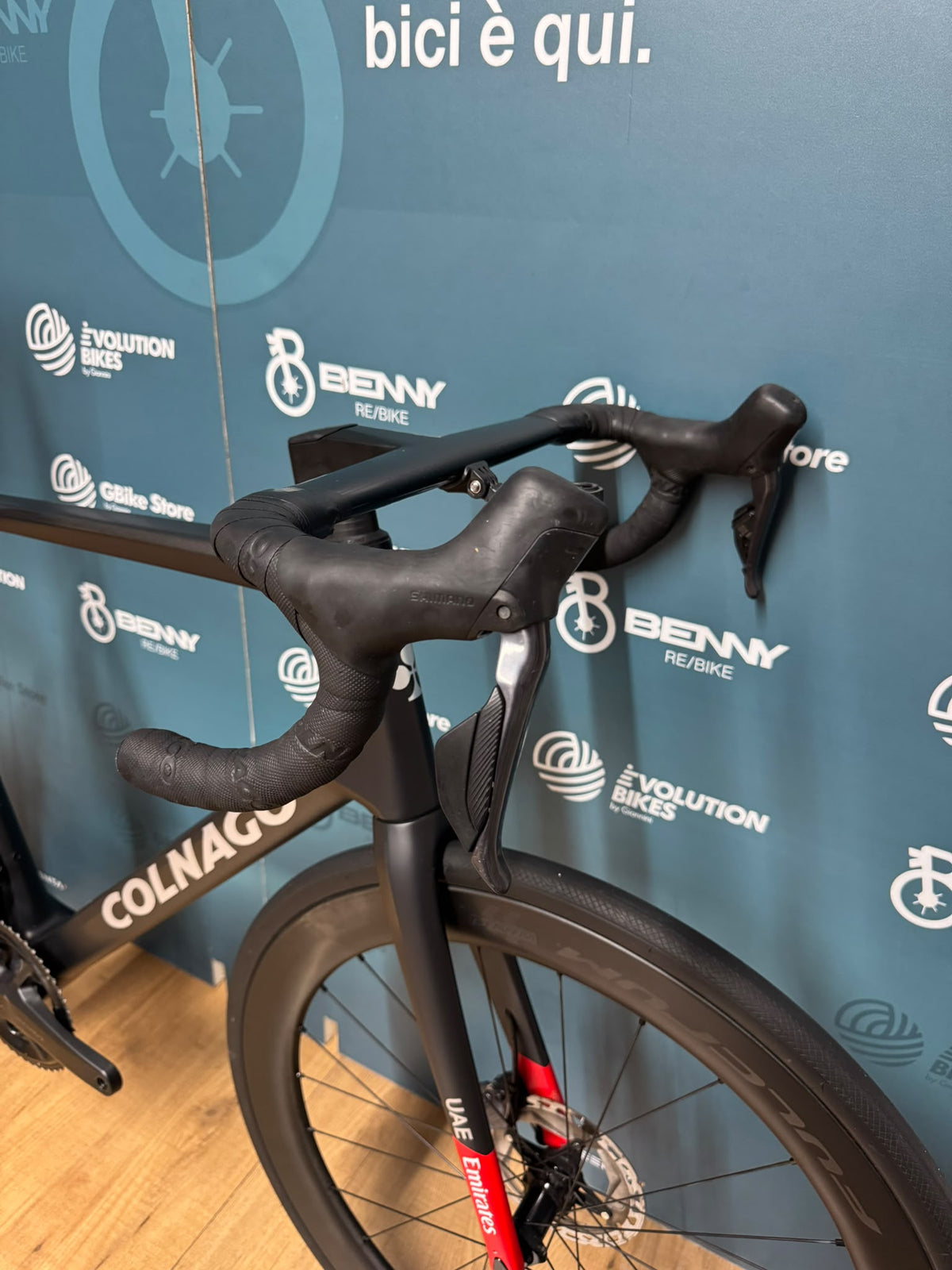 Colnago V4Rs UAE Team Emirates Taglia 550 - Usata