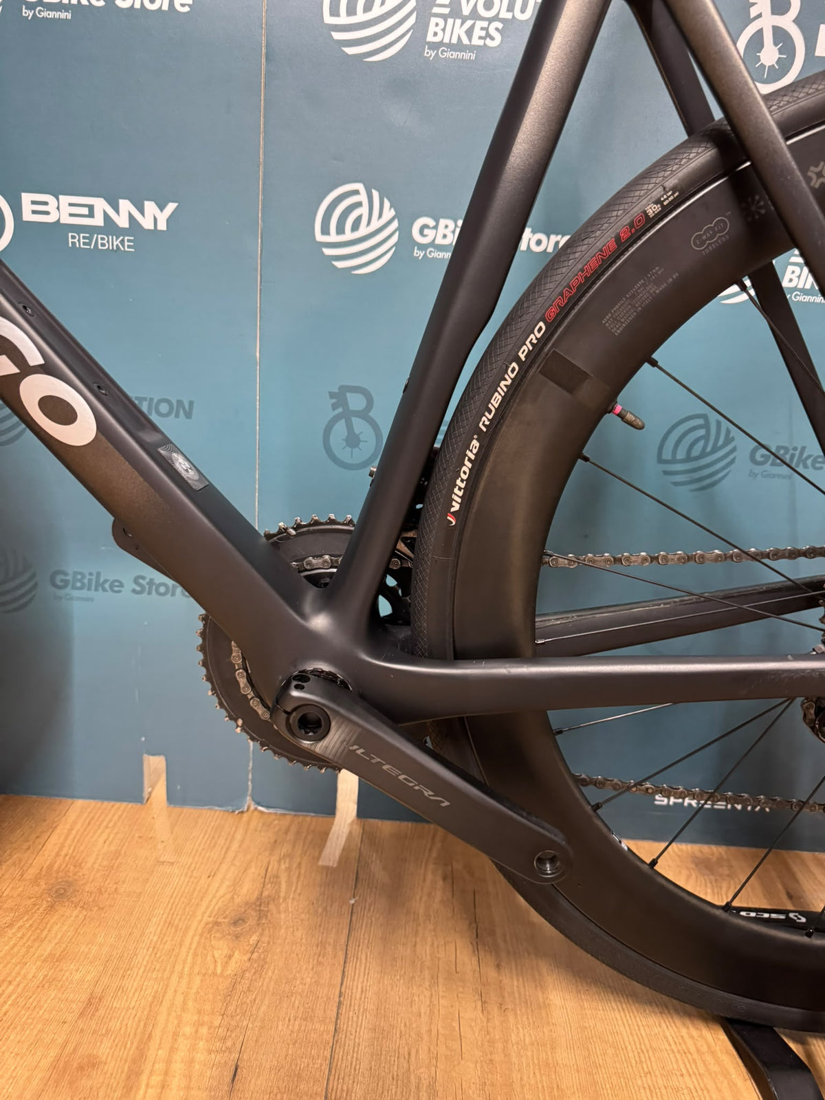 Colnago V4Rs UAE Team Emirates Taglia 550 - Usata