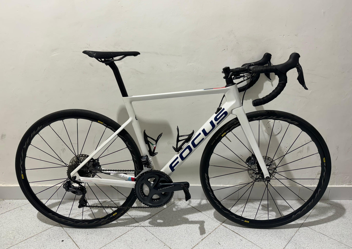 Focus Izalco MAX Mărimea m - folosit