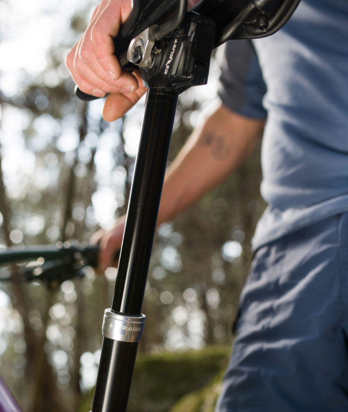 Teleskopowa sztyca KS Rage Circuit 30,9 x 380 mm z ładowarką i pilotem