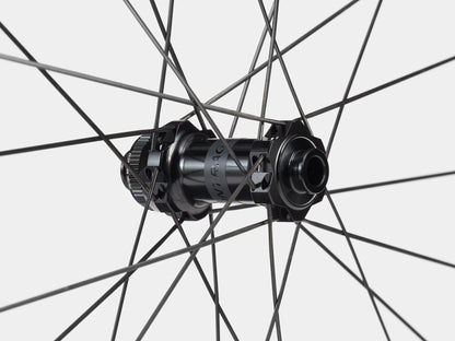 Rueda trasera del disco de Bontrager Aeolus Pro 51 TLR